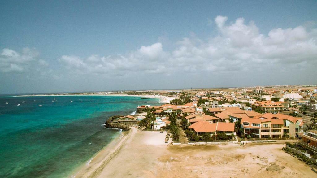 Good Value Low Cost Apartment Second Beach Line سانتا ماريا المظهر الخارجي الصورة